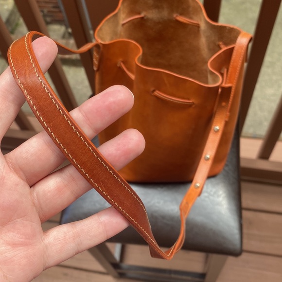 Mansur Gavriel Bucket Bag in Brandy/Brick with Raw Interior - Picture 7 of 16